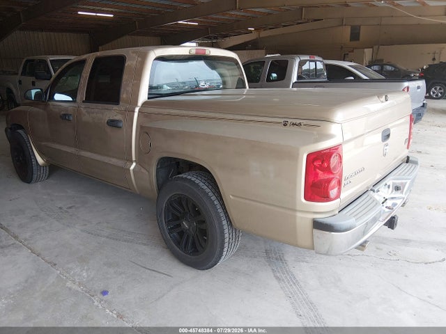 2005 Dodge DAKOTA SLT 照片 3