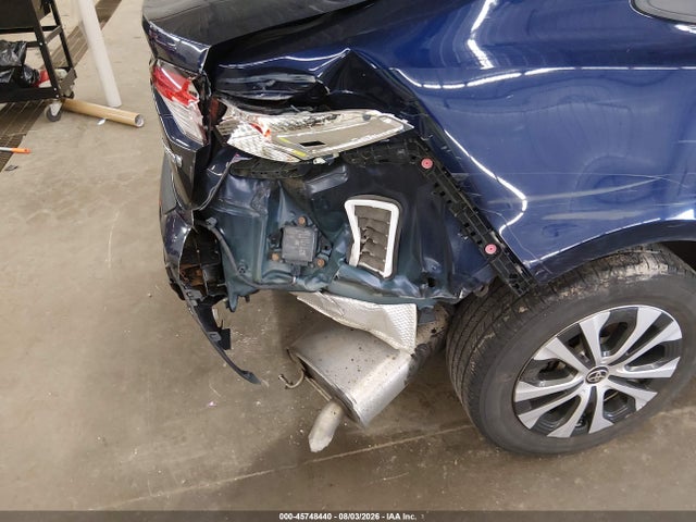 2021 Toyota COROLLA HYBRID LE photo 6