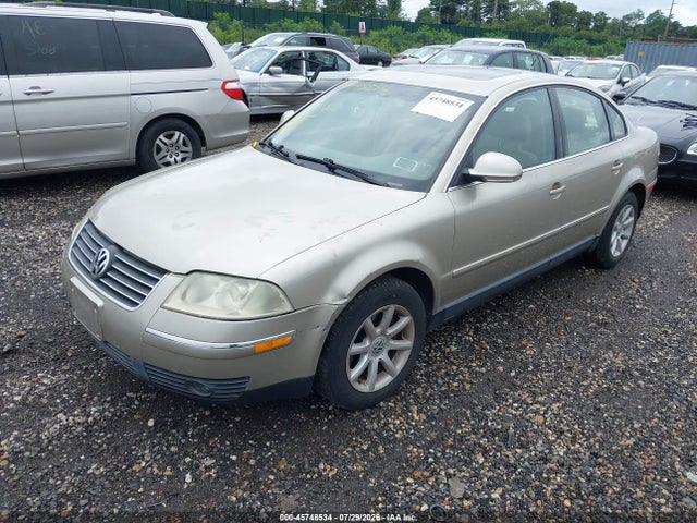 2004 Volkswagen PASSAT GLS 照片 2