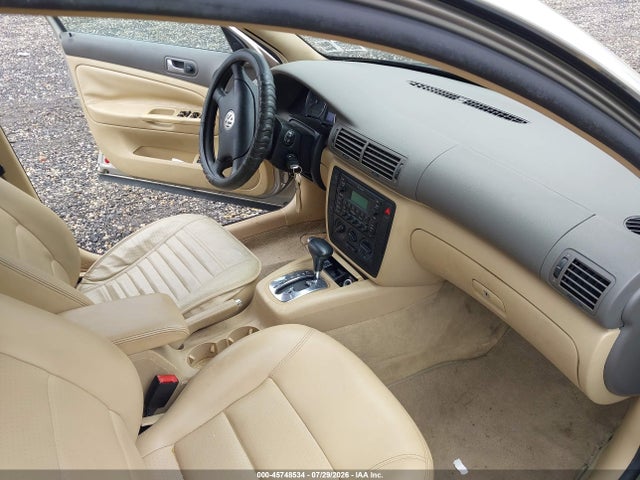 2004 Volkswagen PASSAT GLS 照片 5