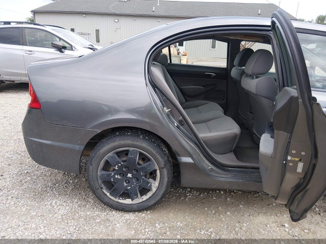 2010 Honda CIVIC LX — фото 8