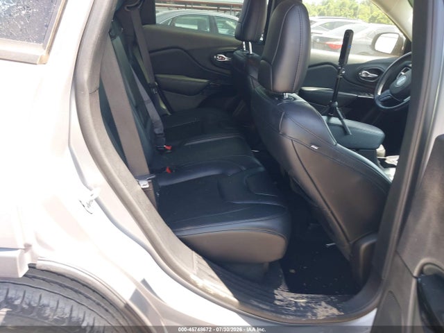 2021 JEEP CHEROKEE ALTITUDE FWD 8