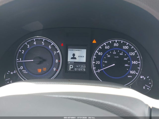 2011 Infiniti G37X 缩略图 7