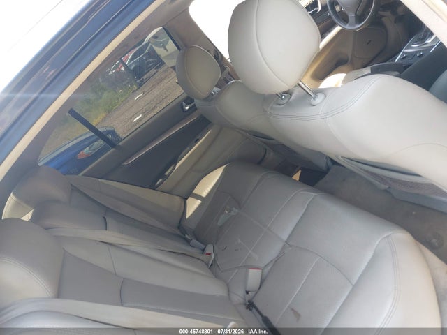 2011 Infiniti G37X 缩略图 8