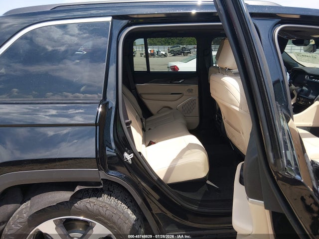 2025 JEEP GRAND CHEROKEE LIMITED 4X4 8