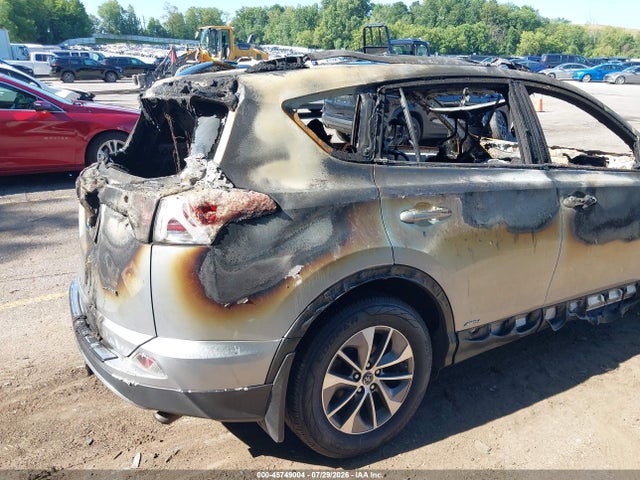 2018 TOYOTA RAV4 HYBRID XLE 12