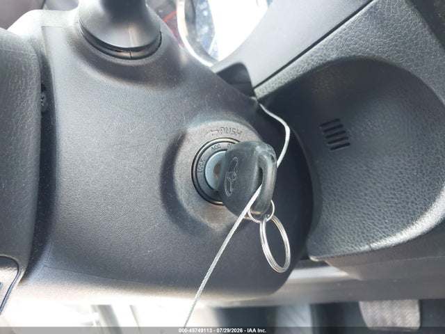 2019 TOYOTA COROLLA LE 11