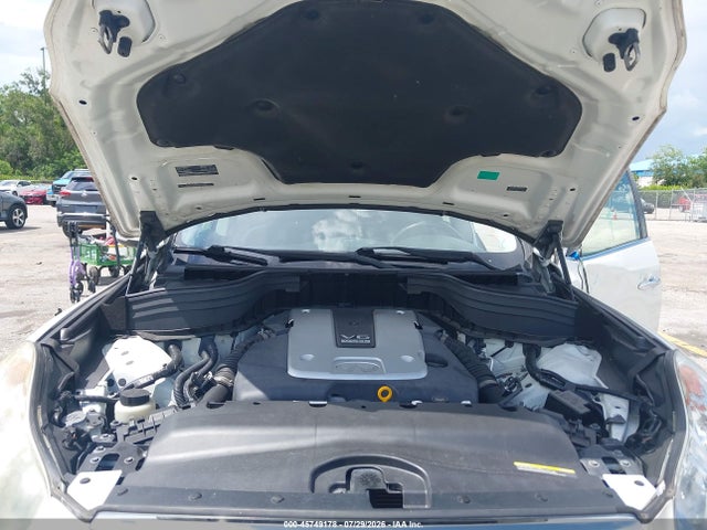 2017 INFINITI QX50 10