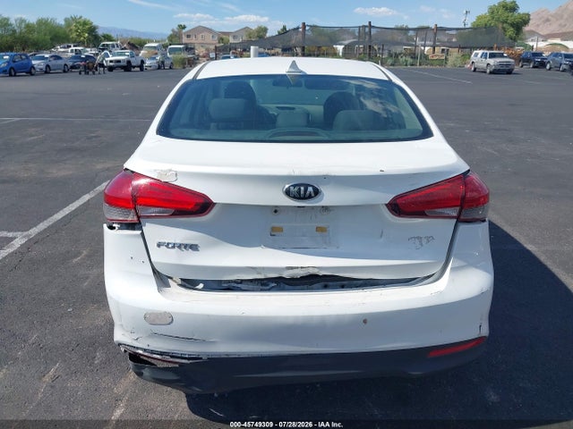 صورة 6 لـ 2018 KIA FORTE LX