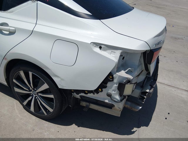 2022 NISSAN ALTIMA SR FWD 6