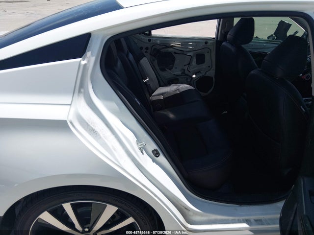 2022 NISSAN ALTIMA SR FWD 8