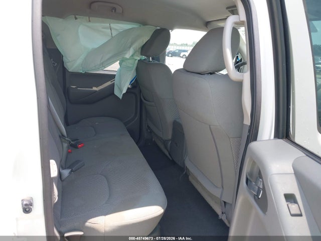 2021 NISSAN FRONTIER SV 4X4 8