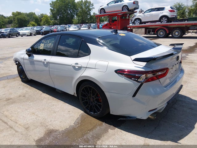 صورة 3 لـ 2021 Toyota CAMRY TRD