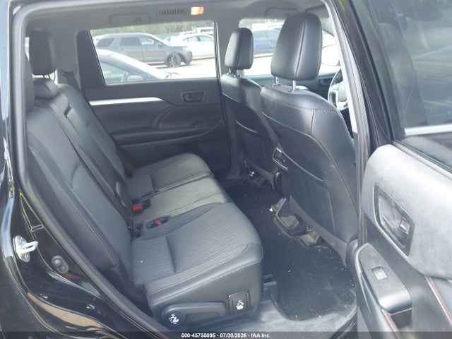 2019 TOYOTA HIGHLANDER LE PLUS 8
