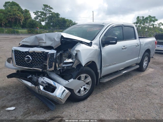 2018 NISSAN TITAN SV 2