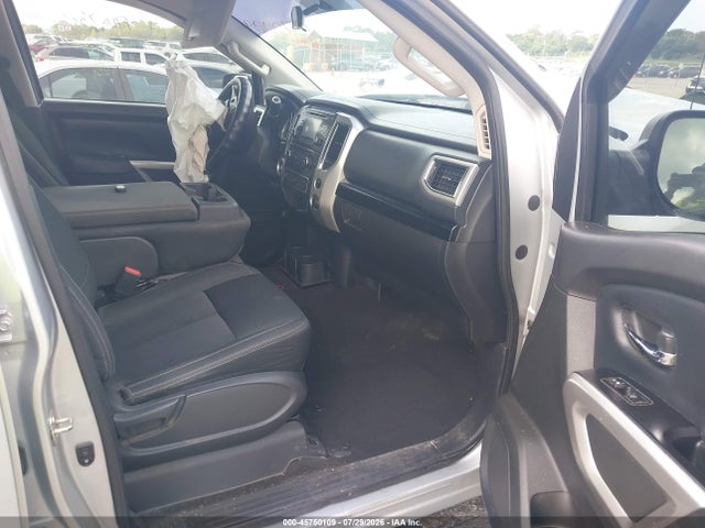 2018 NISSAN TITAN SV 5