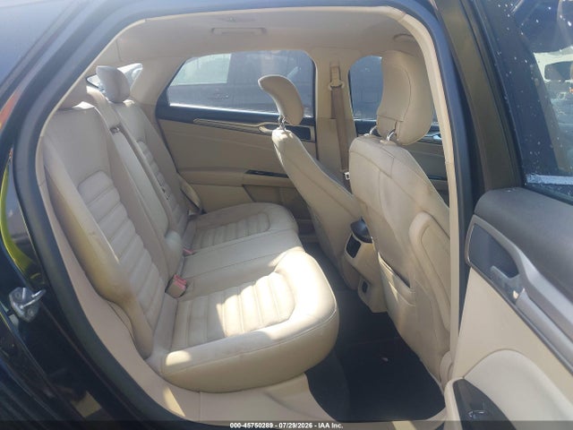 صورة 8 لـ 2014 FORD FUSION SE