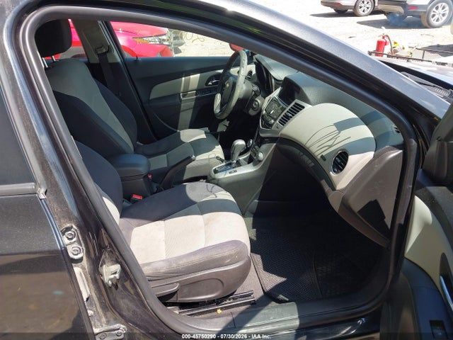 صورة 5 لـ 2015 Chevrolet CRUZE LS AUTO