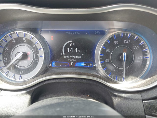 صورة 7 لـ 2022 Chrysler 300 S