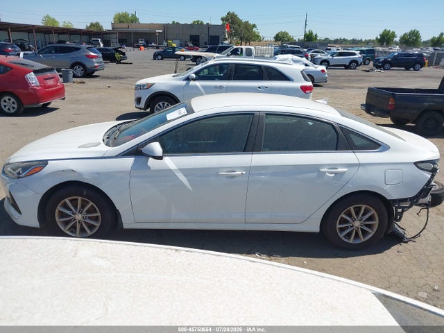 2019 Hyundai SONATA SE — миниатюра 15