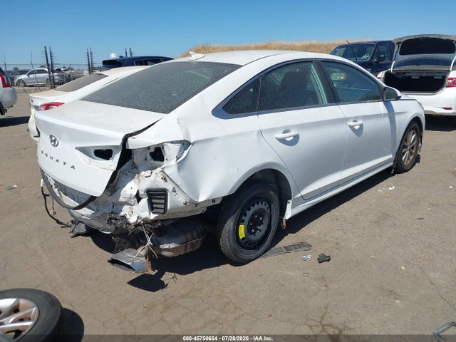 2019 Hyundai SONATA SE — фото 4