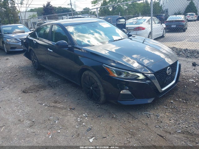 2022 NISSAN ALTIMA SV FWD
