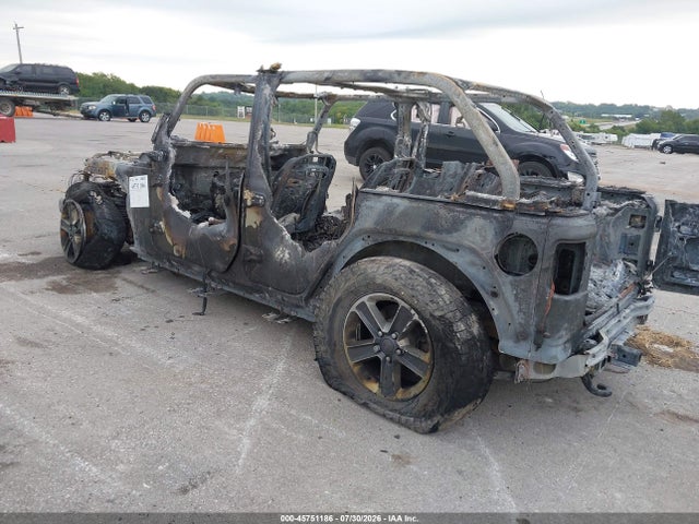 2019 JEEP WRANGLER UNLIMITED SAHARA 4X4 3