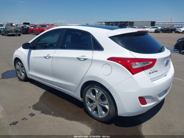 2015 Hyundai ELANTRA GT — фото 3
