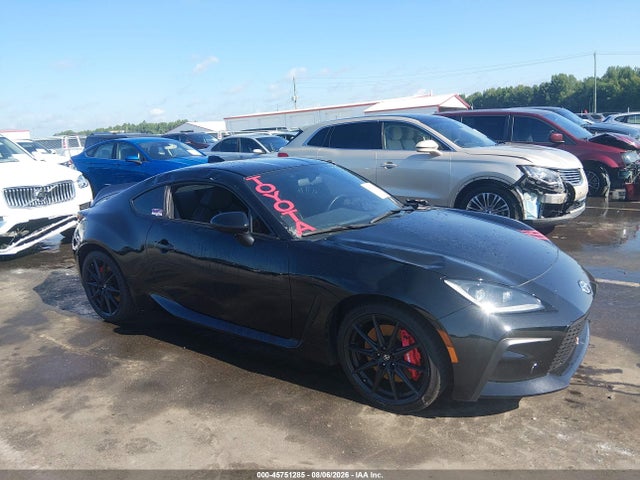 2024 TOYOTA GR86 PREMIUM