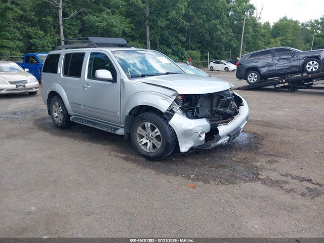 2012 NISSAN PATHFINDE SILVER