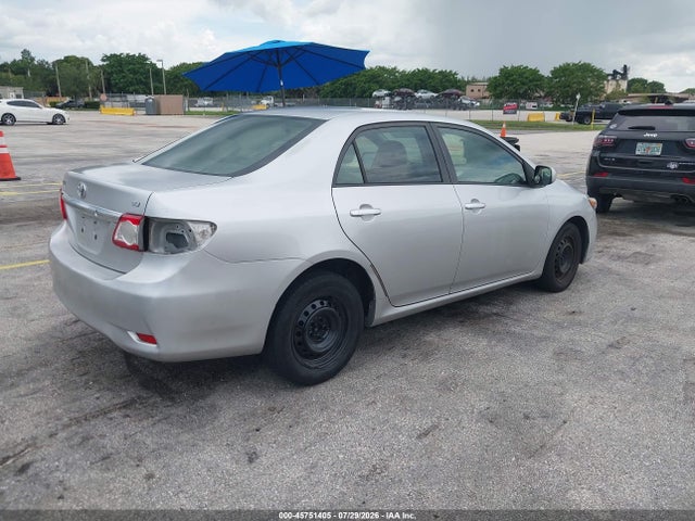 صورة 4 لـ 2012 Toyota COROLLA LE