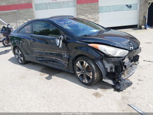 2013 Hyundai ELANTRA SE 照片 1