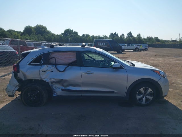 2019 KIA NIRO LX 12