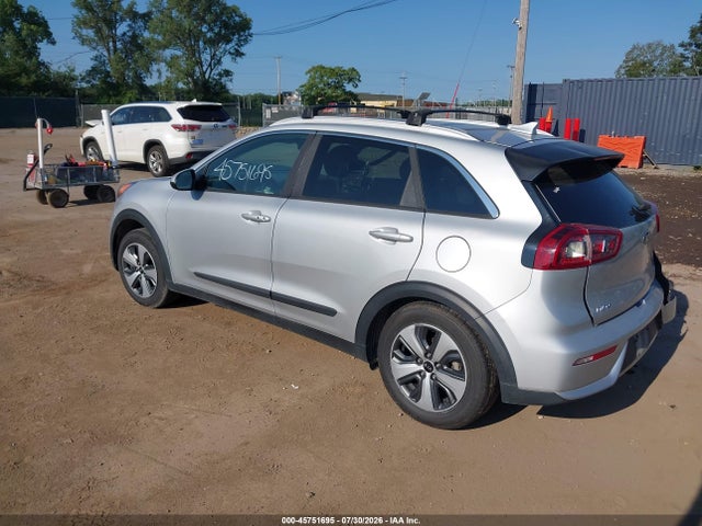 2019 KIA NIRO LX 3