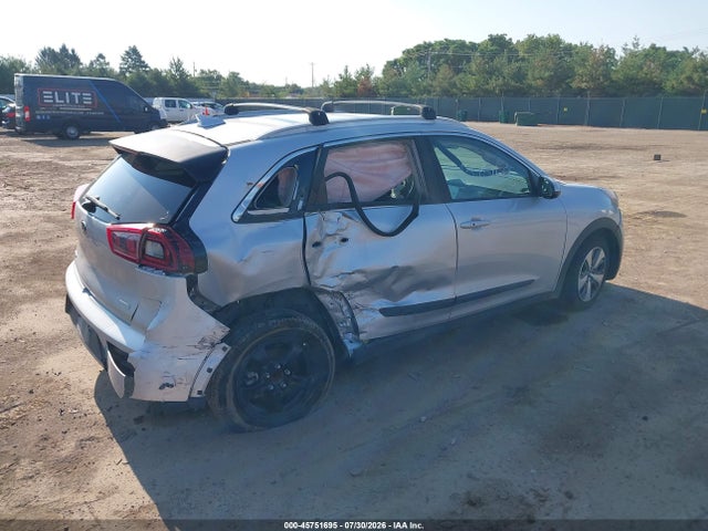 2019 KIA NIRO LX 4