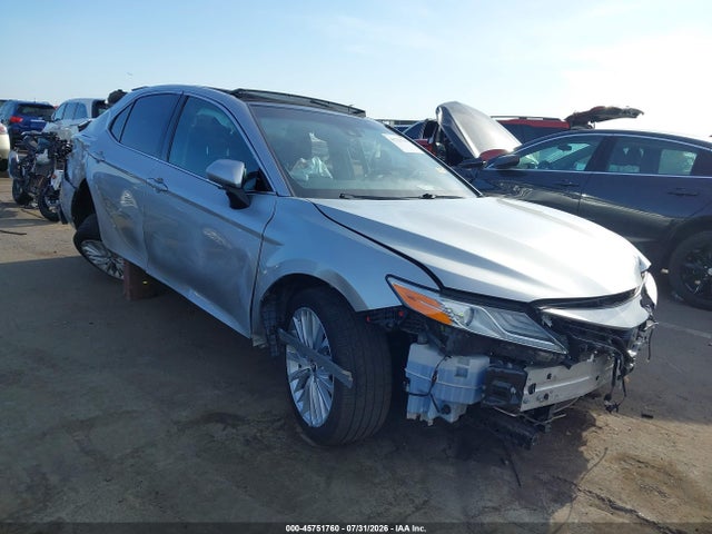 2018 TOYOTA CAMRY XLE