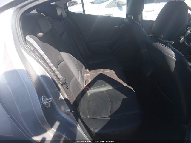2016 Mazda MAZDA3 I GRAND TOURING — фото 8