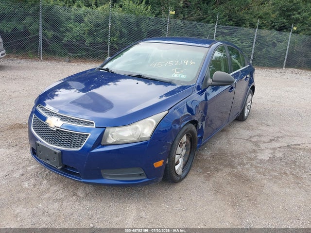 2012 Chevrolet CRUZE LS 照片 2
