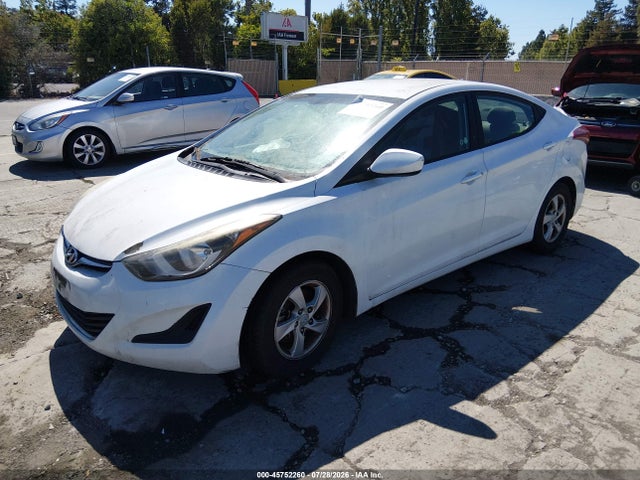 2015 Hyundai ELANTRA SE 照片 2