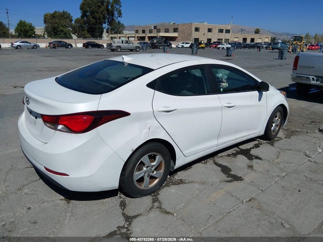 2015 Hyundai ELANTRA SE 照片 4
