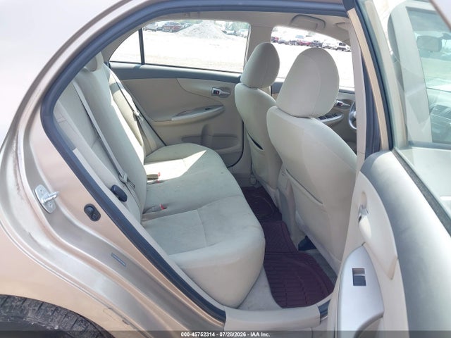 2010 Toyota COROLLA LE 照片 8