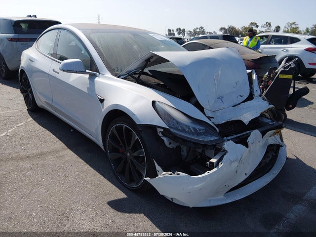 2018 TESLA MODEL 3 LONG RANGE/PERFORMANCE
