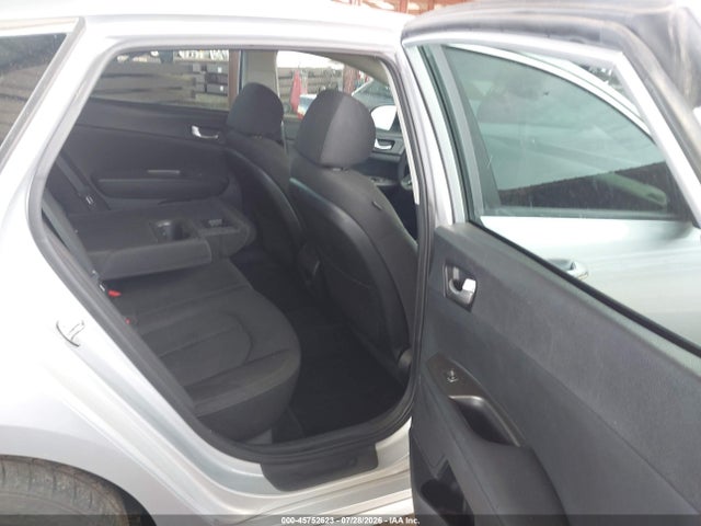 صورة 8 لـ 2020 KIA OPTIMA LX