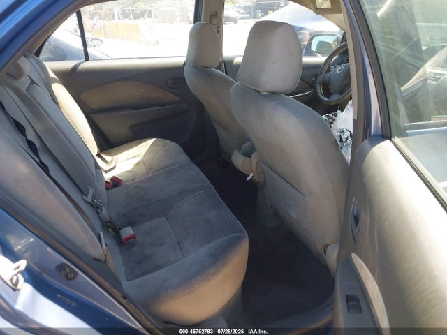 2012 Toyota YARIS 照片 8