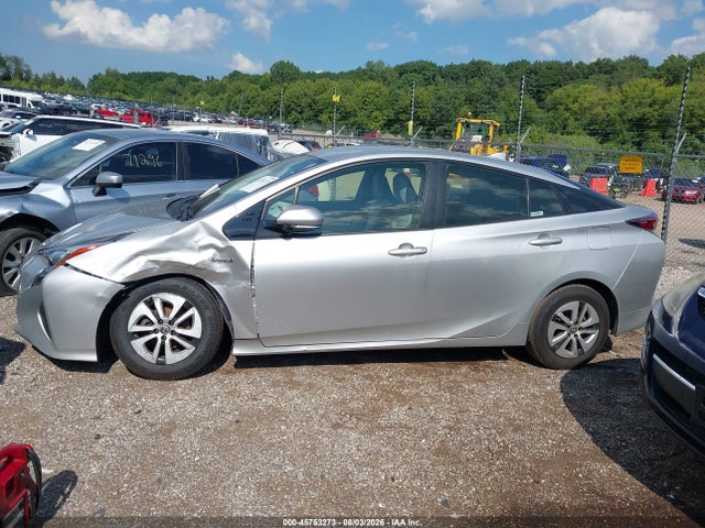 صورة مصغرة 14 لـ 2018 Toyota PRIUS TWO ECO