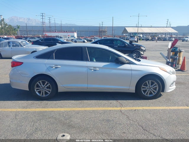 2016 Hyundai SONATA SE — миниатюра 13