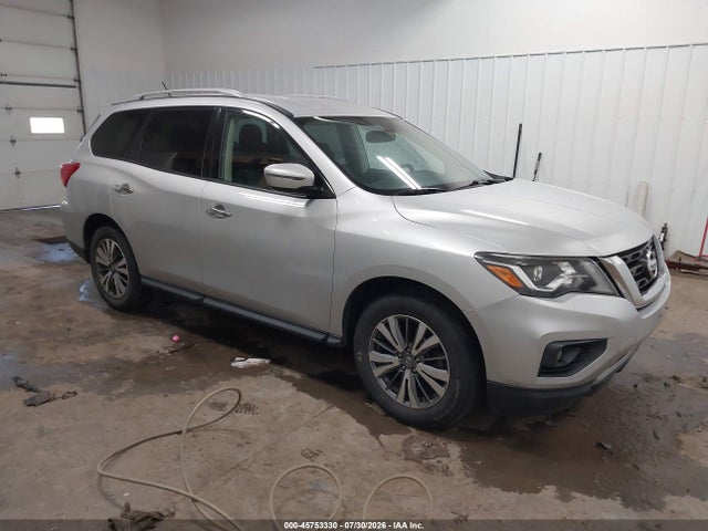 2018 NISSAN PATHFINDE SV