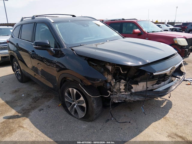 2023 TOYOTA HIGHLANDE XLE