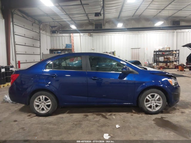 صورة 13 لـ 2013 Chevrolet SONIC LT MANUAL