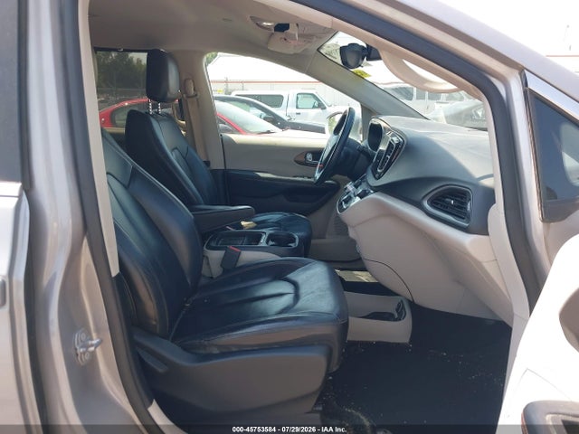 2017 CHRYSLER PACIFICA TOURING-L 5